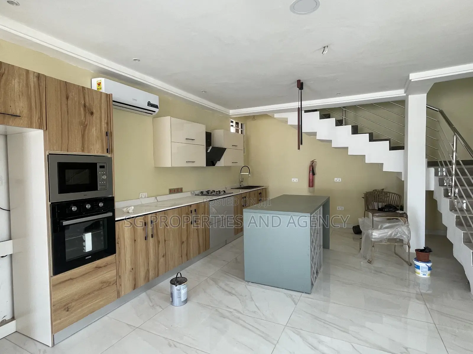 2bdrm Townhouse / Terrace in Lashibi, Spintex for rent
