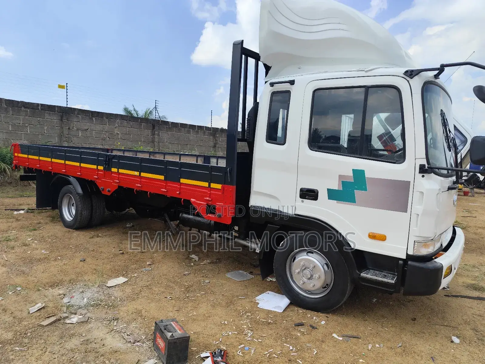 Hyundai Gold 5ton. Air Break System. New Arrivals.