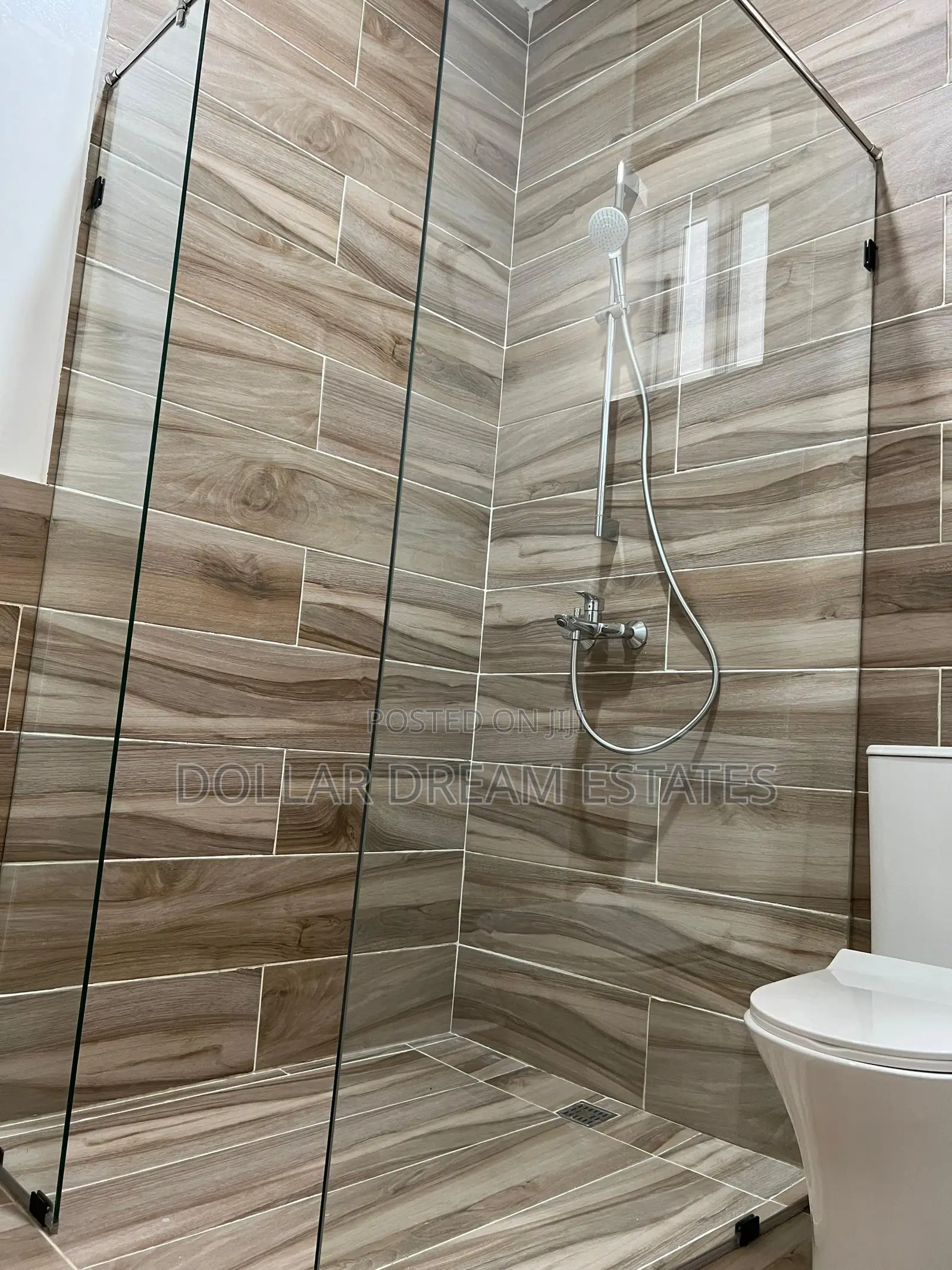 3bdrm House in Adenta for sale