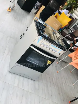Volcano Durable 50/50 4 Gas Cooker Oven Gray