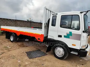 Hyundai 5ton Gold. No Fault. New Arrivals. Call Today.