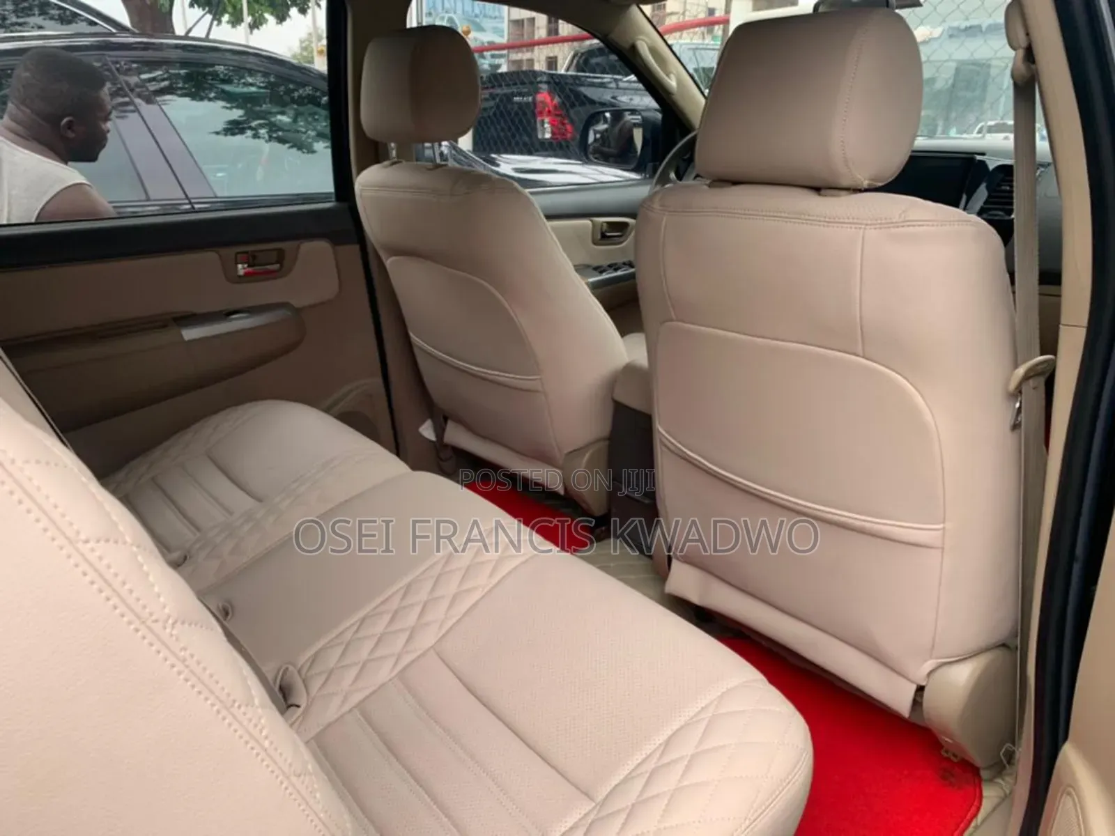 Toyota Fortuner 2.5 D AWD 2012 Black