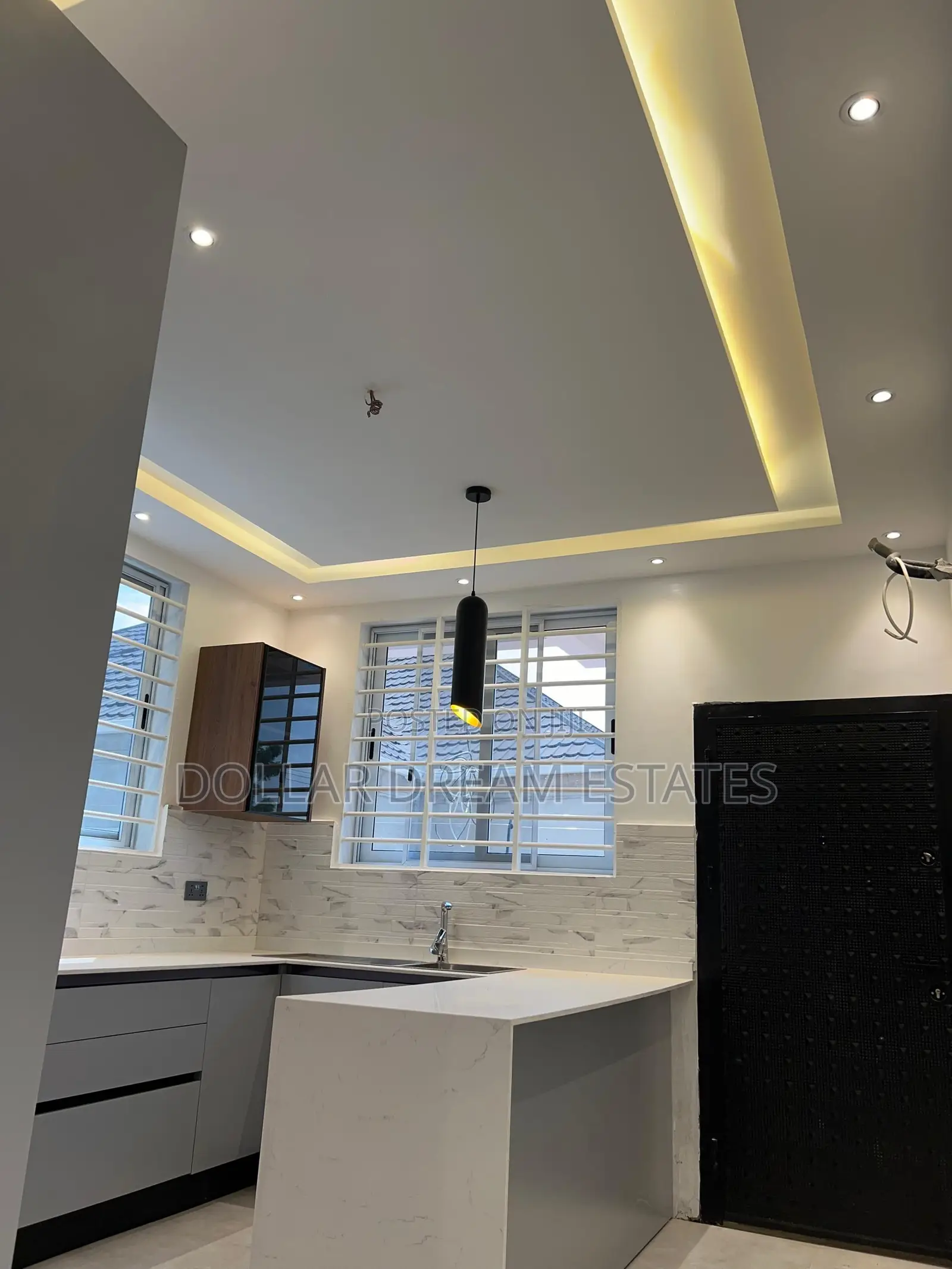 2bdrm House in Adenta for sale