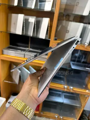 Laptop HP EliteBook X360 1030 G3 8GB Intel Core I5 SSD 256GB
