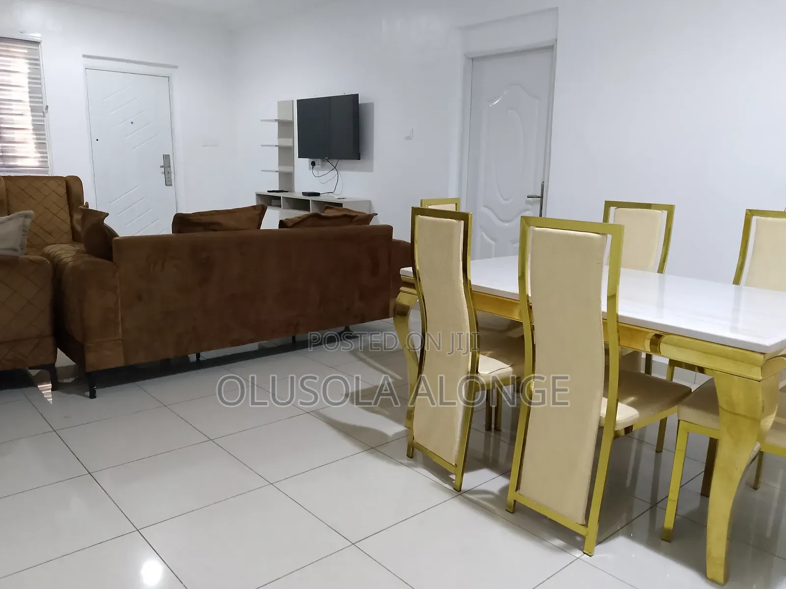 Furnished One Bedroom + Free Breakfast /Daily Rate.