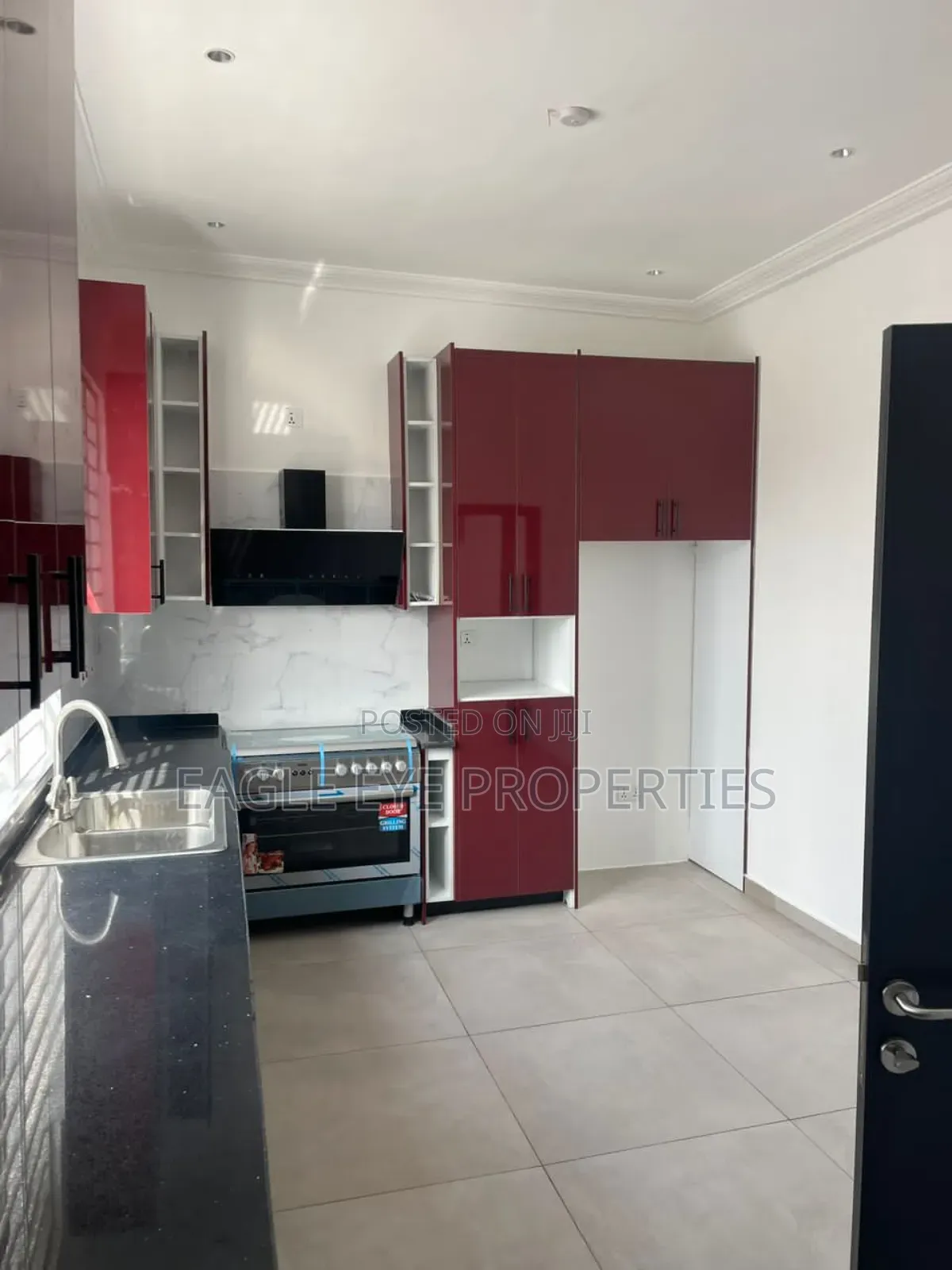 3bdrm House in Adenta for sale
