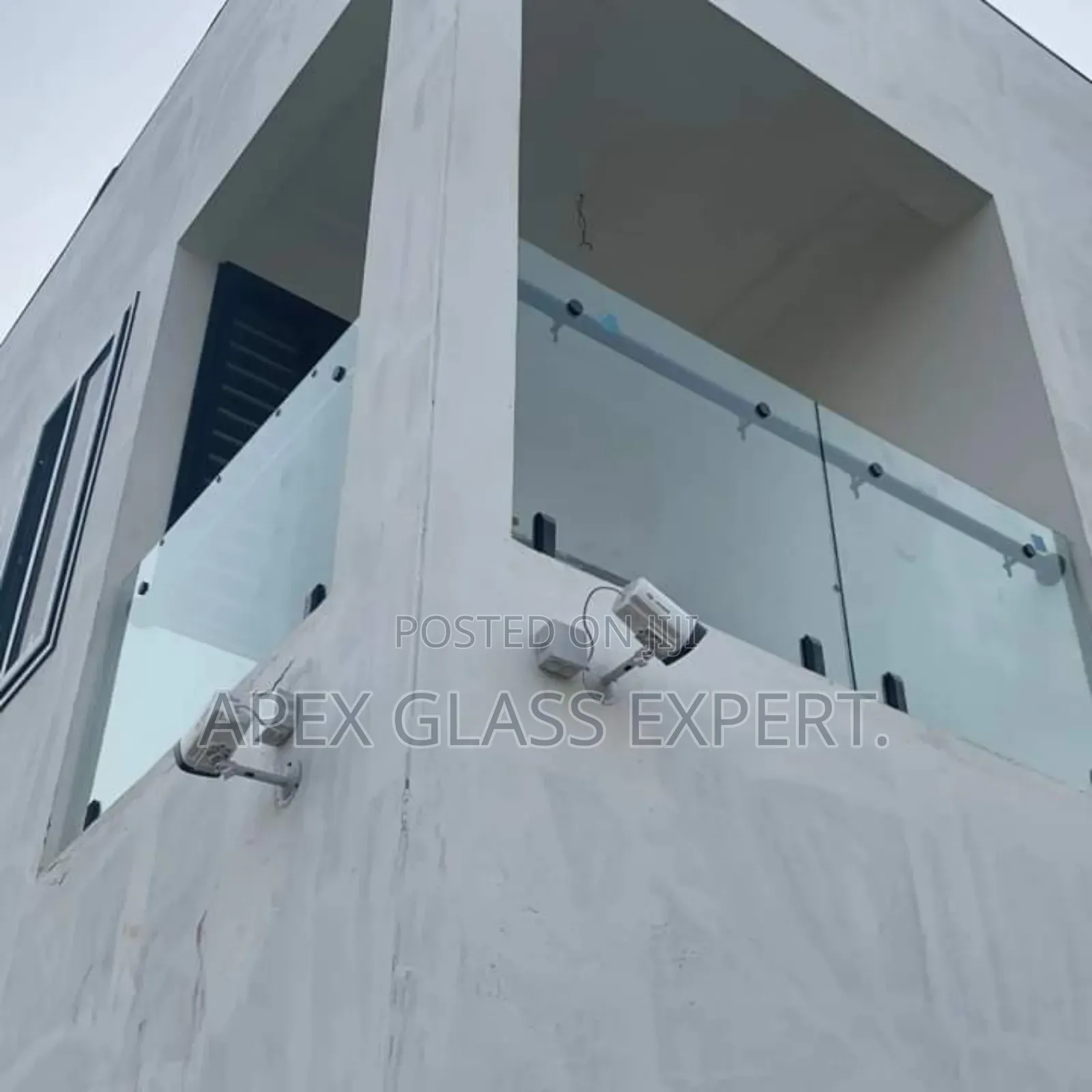Black Spigot Balustrade With Railing Support