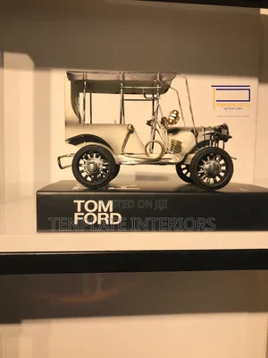 Metal Car Decor White