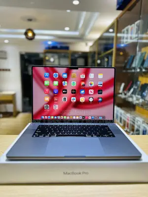 Laptop Apple MacBook Pro 2021 M1 16GB Apple M1 Pro SSD 1T