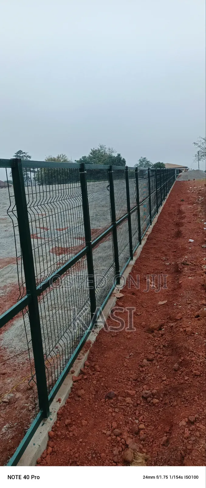 Panel Mesh 3level Welded Fence