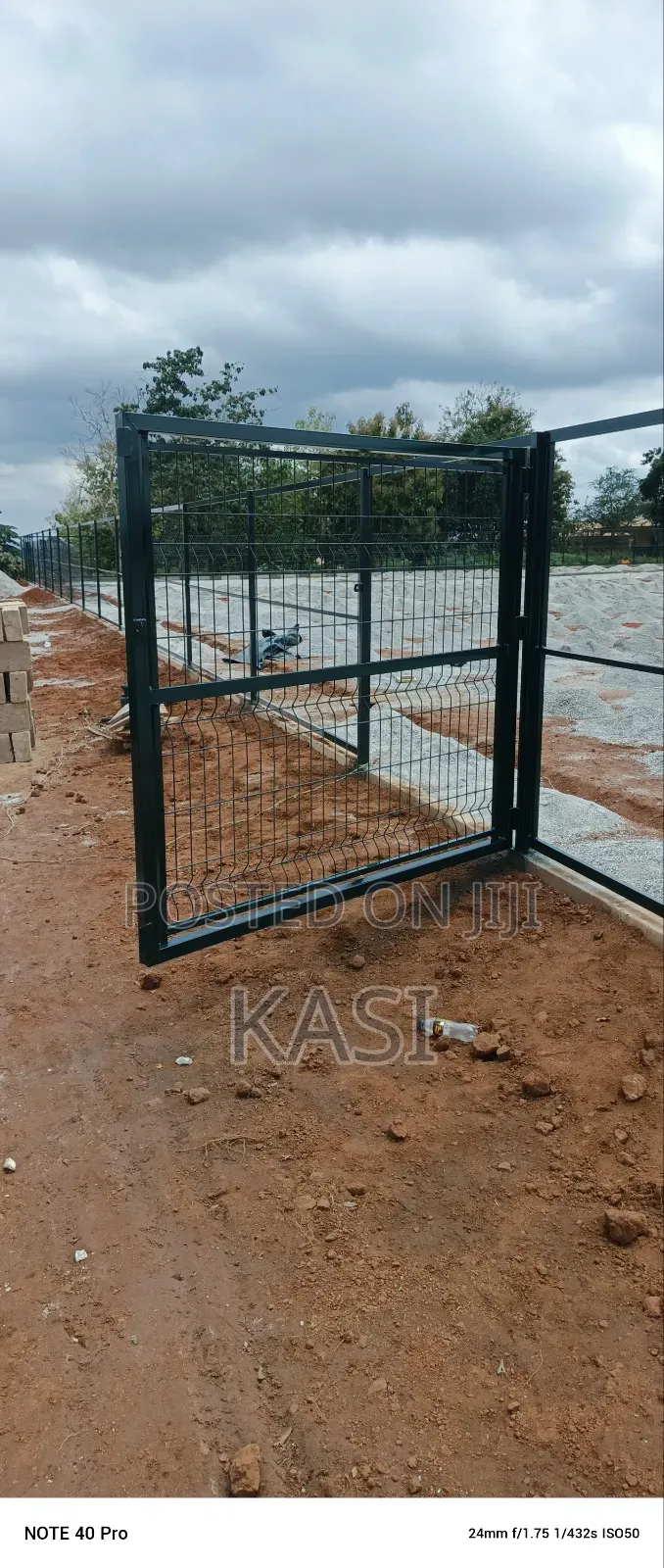 Panel Mesh 3level Welded Fence