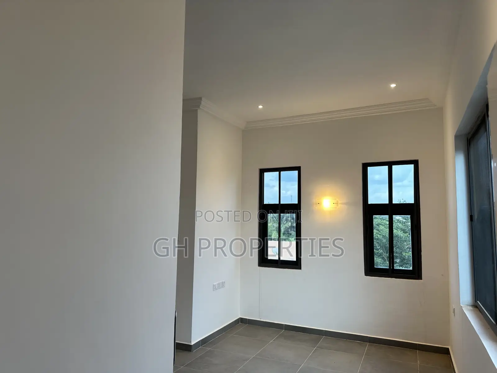 3bdrm Duplex in Atonsu,Serwia, Kumasi Metropolitan for sale