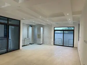 3bdrm Duplex in Atonsu,Serwia, Kumasi Metropolitan for sale