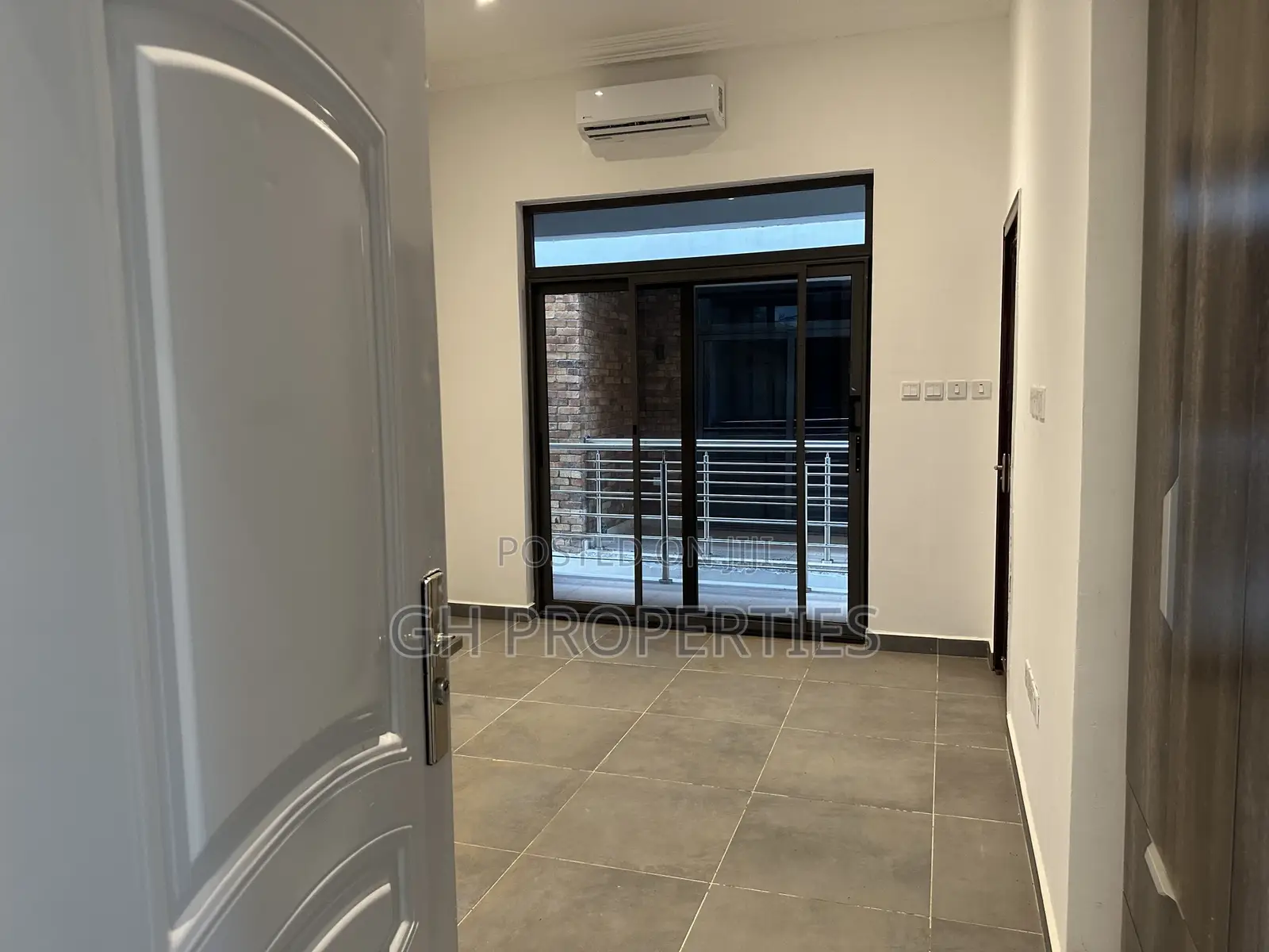 3bdrm Duplex in Atonsu,Serwia, Kumasi Metropolitan for sale