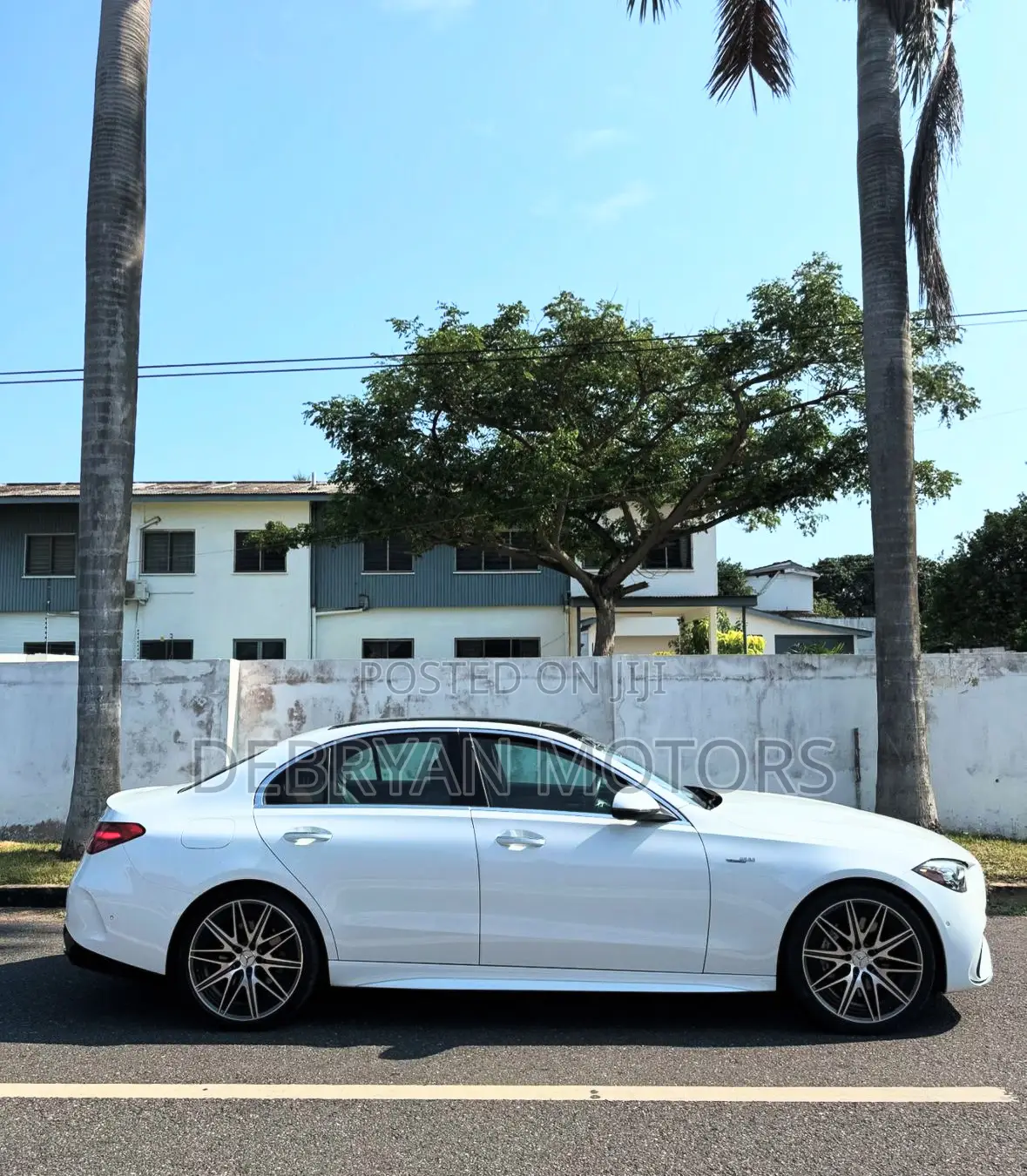Mercedes-Benz C43 2023 White