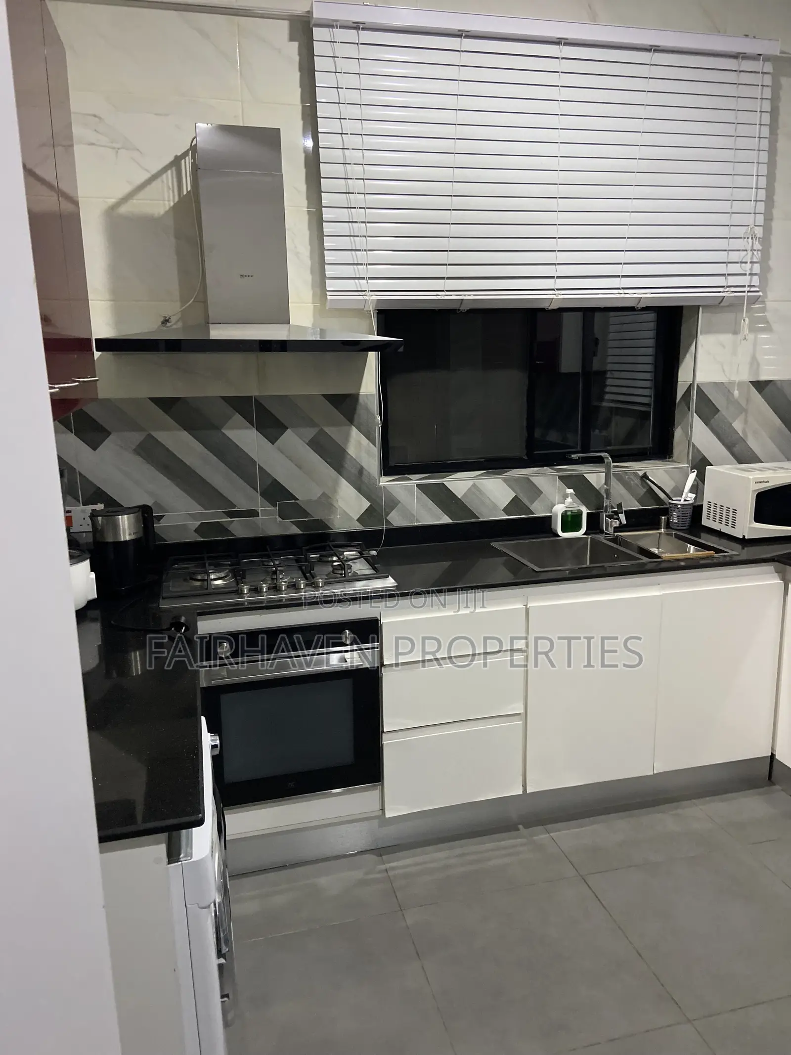 Furnished 2bdrm Apartment in East Airport for rent