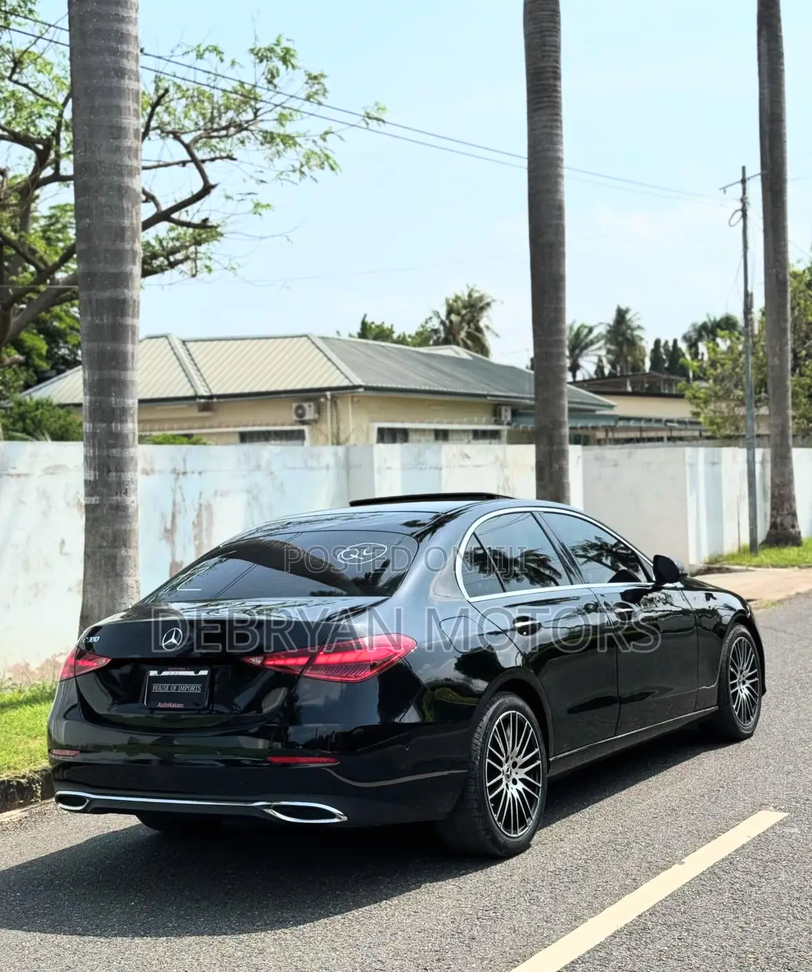Mercedes-Benz C300 2023 Black