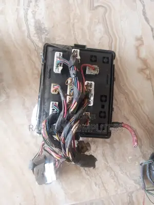 Ssangyong Rexton 2.7 Diesel Fuse Relay Box