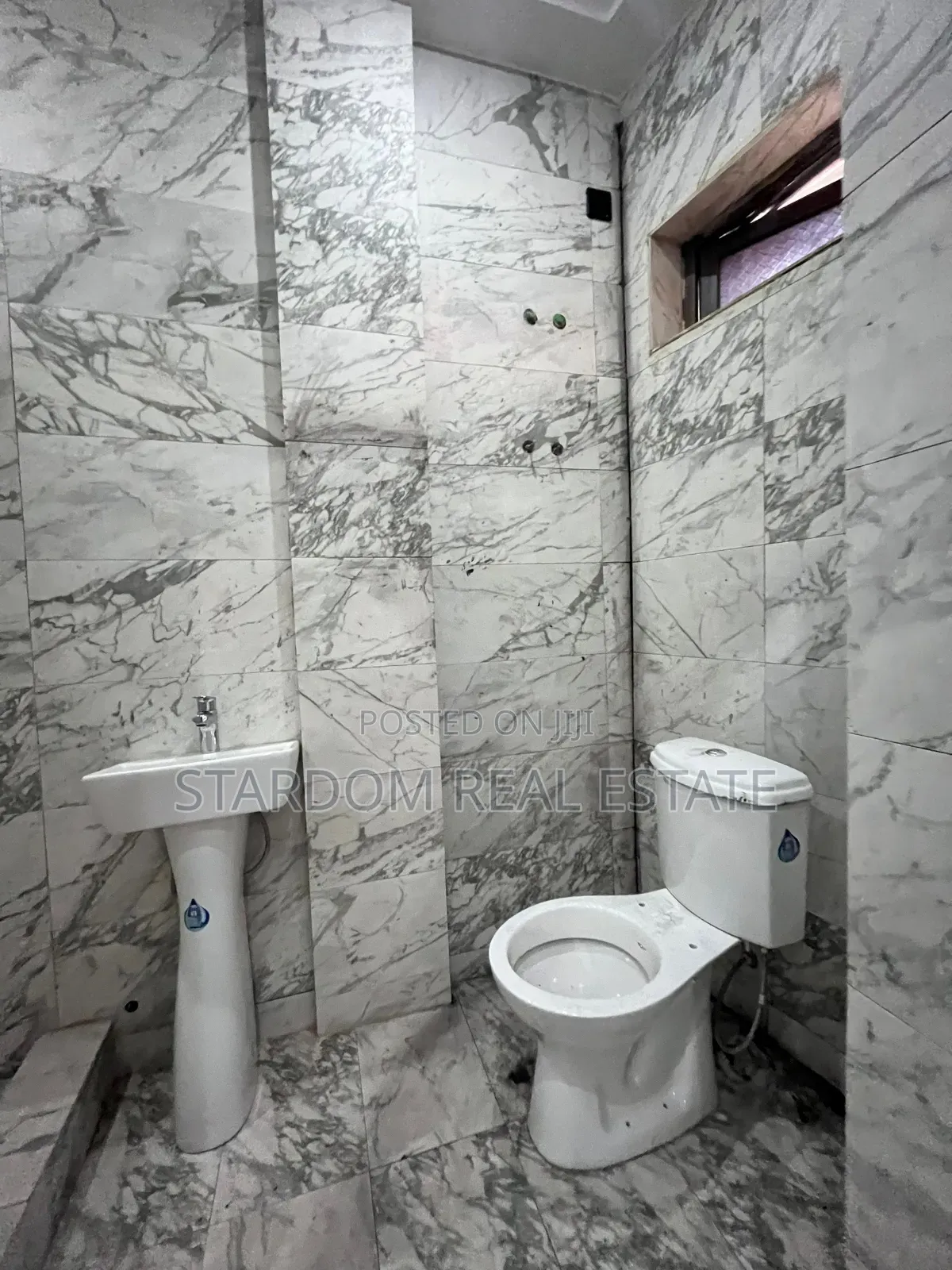 2bdrm Apartment in East Legon for rent