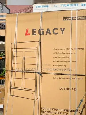 Well Design Legacy Double Door Display Refrigerator