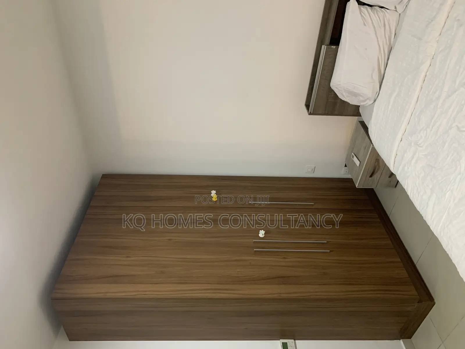 Furnished 1bdrm Apartment in Airport Residential for rent