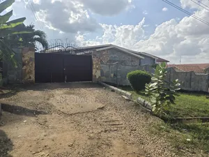 8bdrm House in Fredimens Real, Kumasi Metropolitan for sale