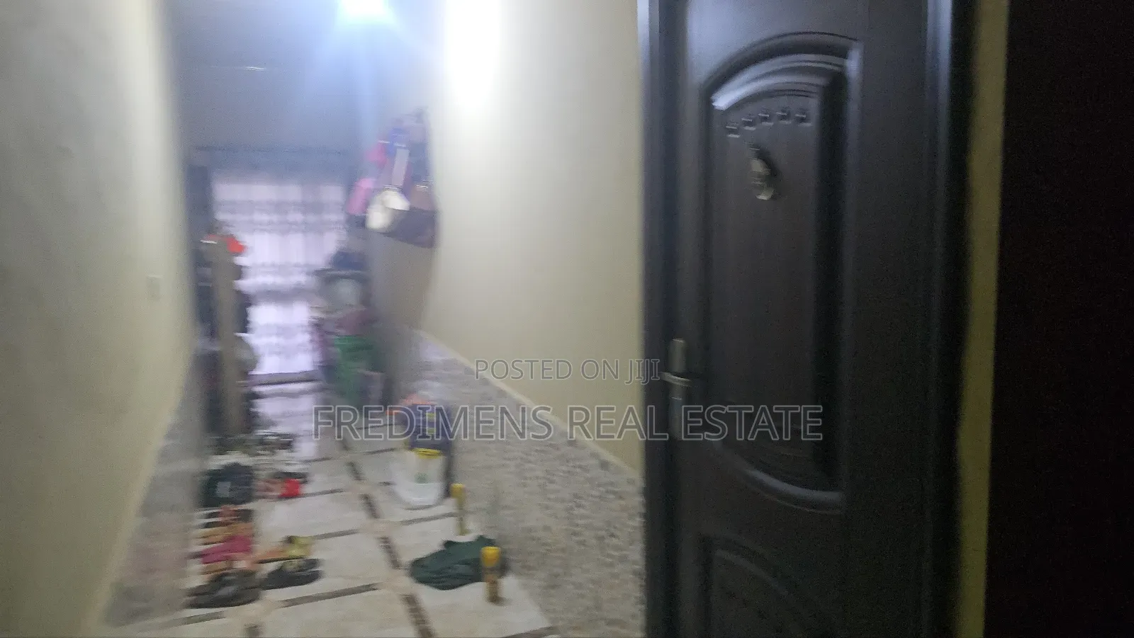 8bdrm House in Fredimens Real, Kumasi Metropolitan for sale