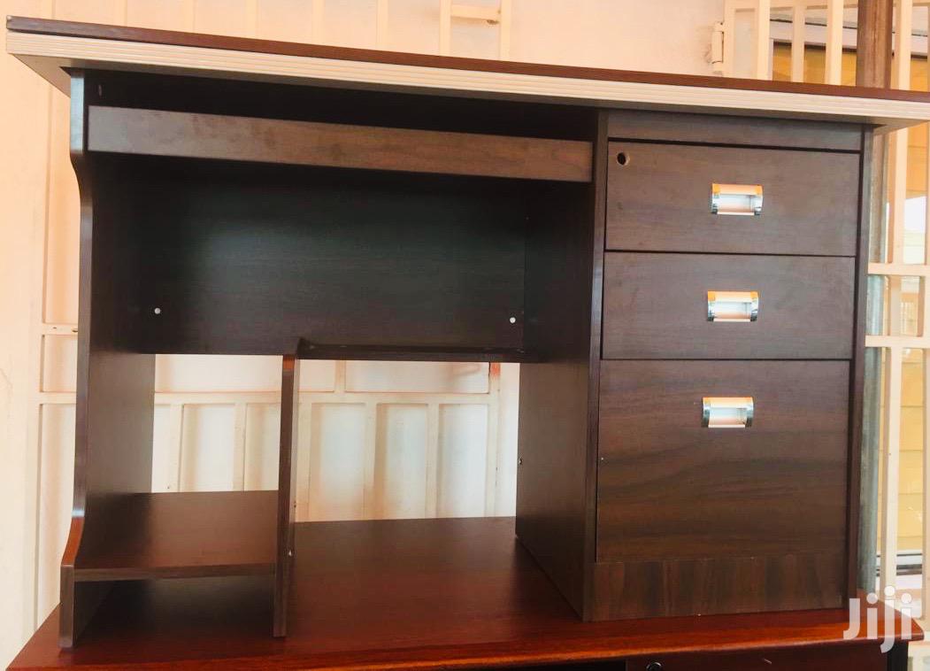 Office Desk ( Table )