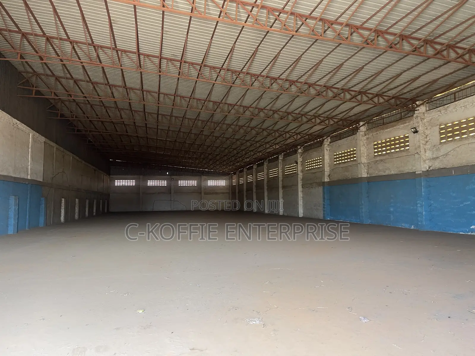 1200 SQM Warehouse at Achimota for Rent