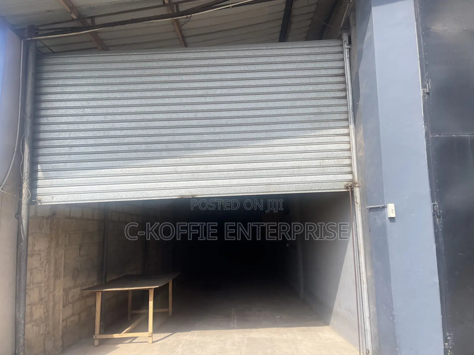 150 SQM Warehouse at Spintex for Rent