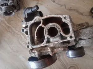 Ssangyong Rexton Water Pump for R270