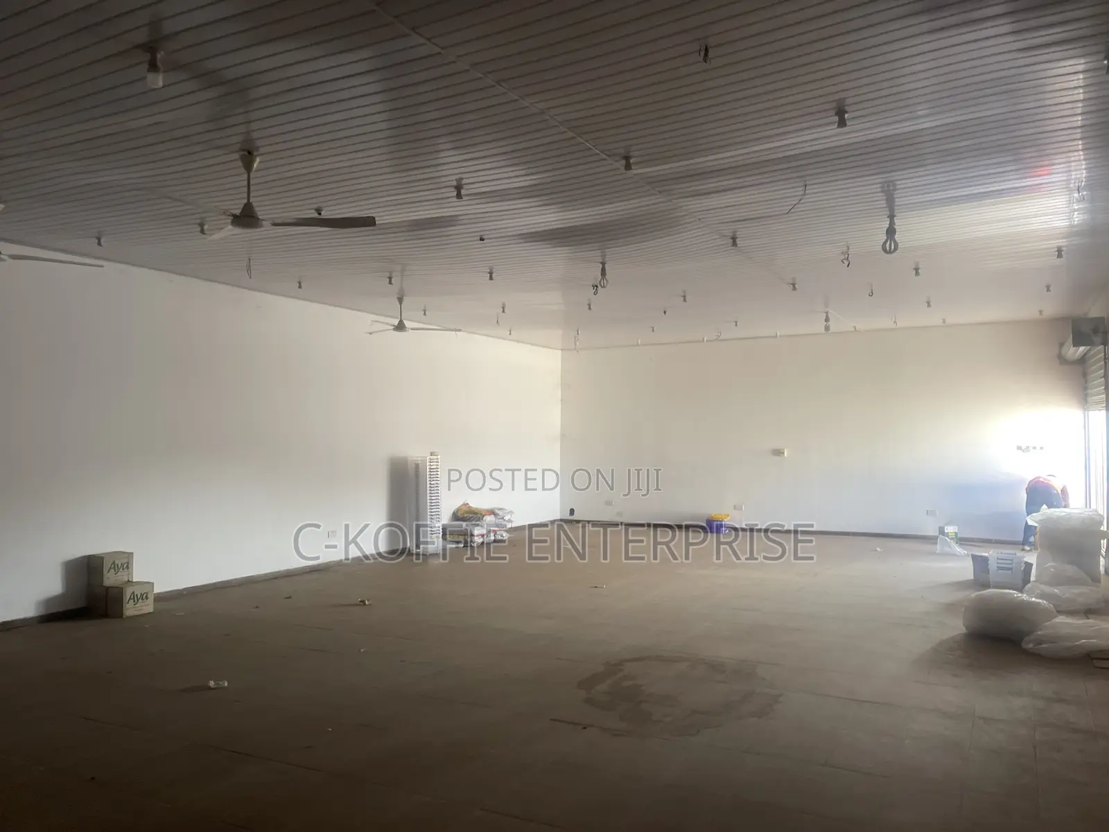 1300sqm Warehouse at Accra Central for Rent