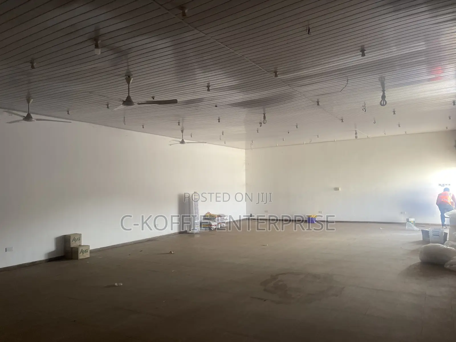 1300sqm Warehouse at Accra Central for Rent