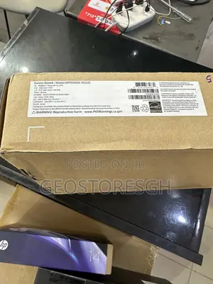 New Laptop Samsung 16GB Intel Core Ultra 7 SSD 512GB