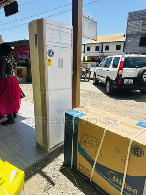 Golden Fin AC Midea Floor 3hp
