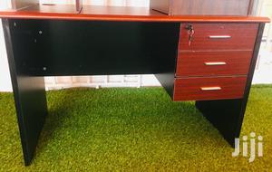 Offer Desk / Table