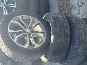 Mercedes-Benz 17 With Tyres 4srt