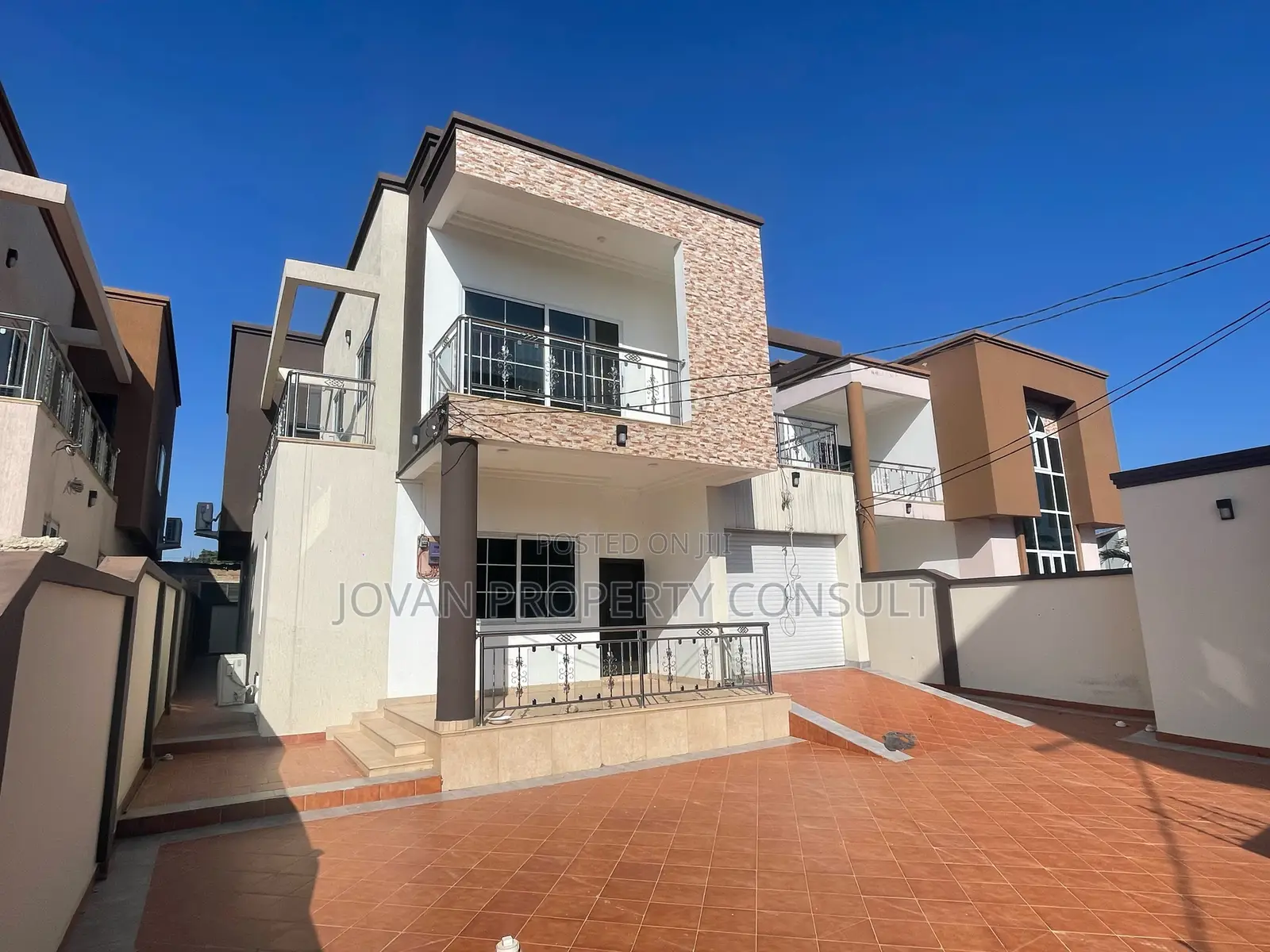 4bdrm House in Pokuase Fise for rent