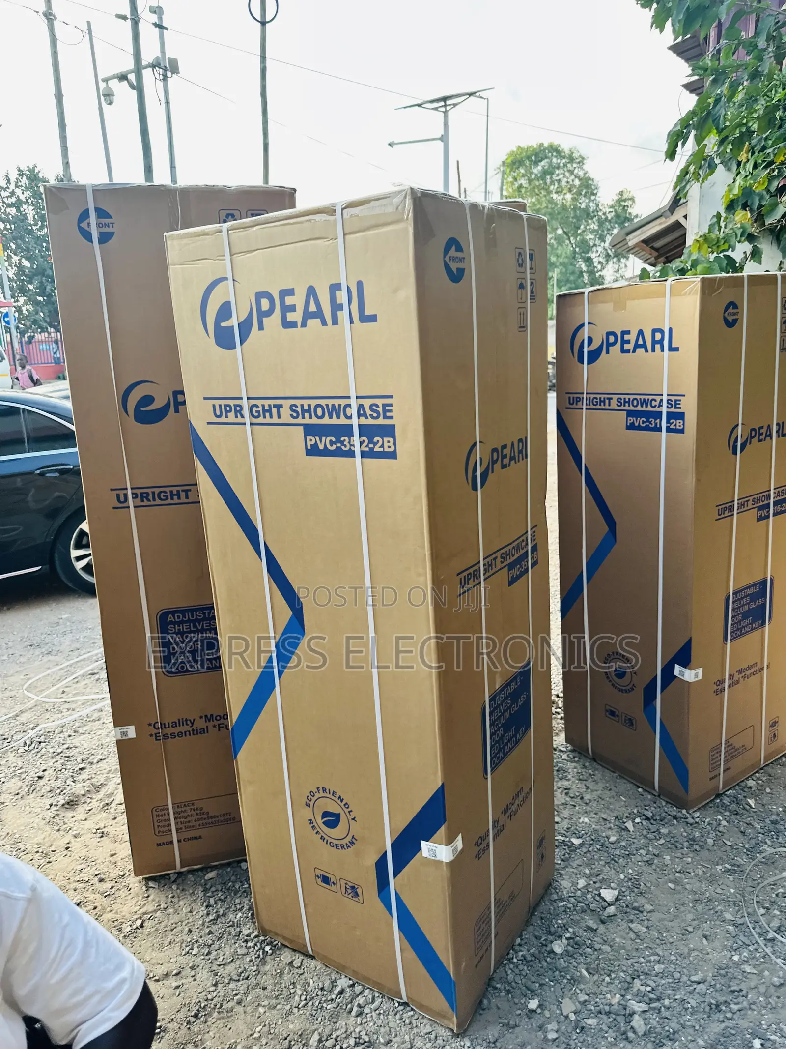 Brand New Display Fridge PVC-352 300L