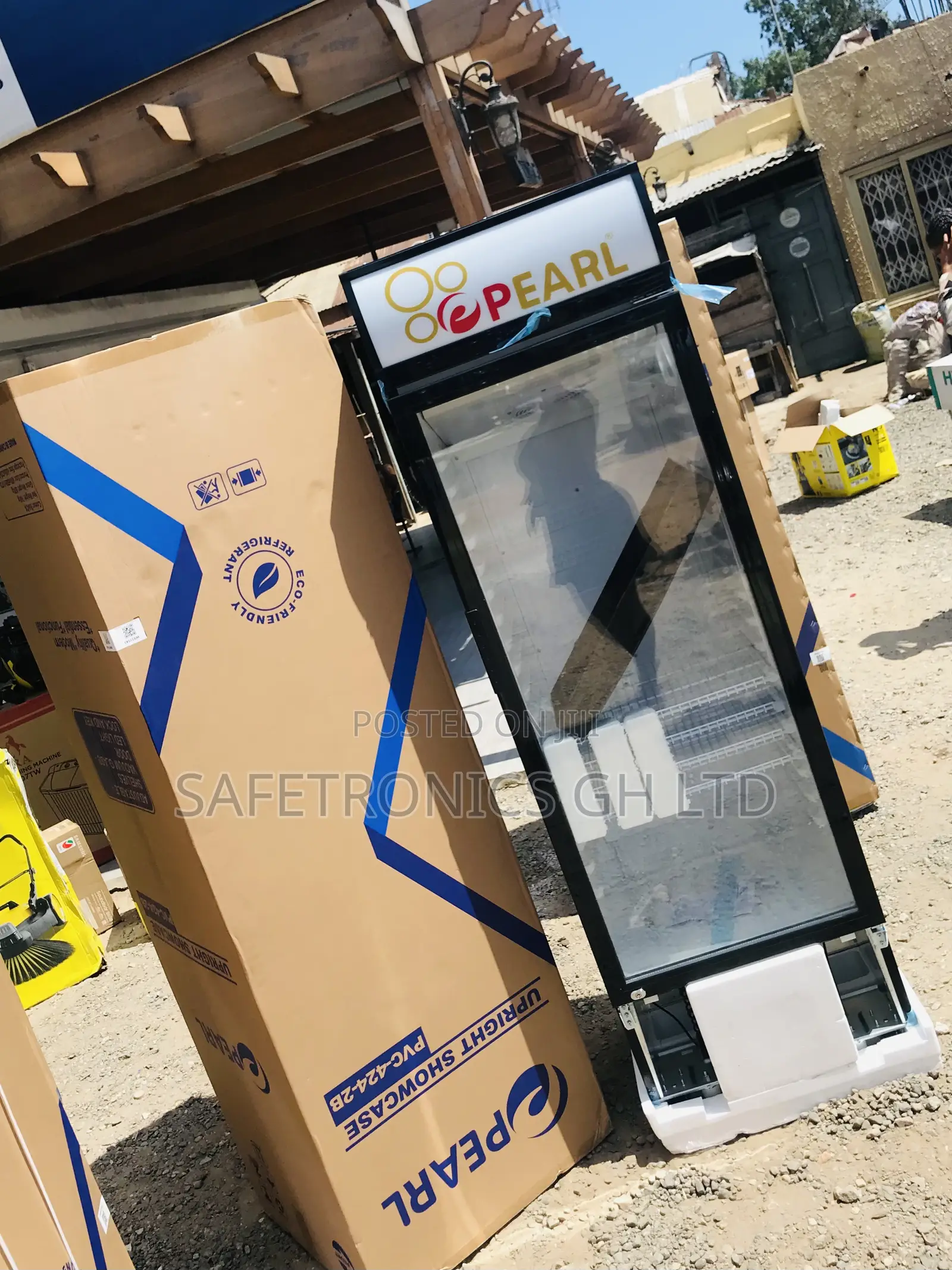 Purchase 300 Liter Singledoor PVC-352 Pearl Glass Display