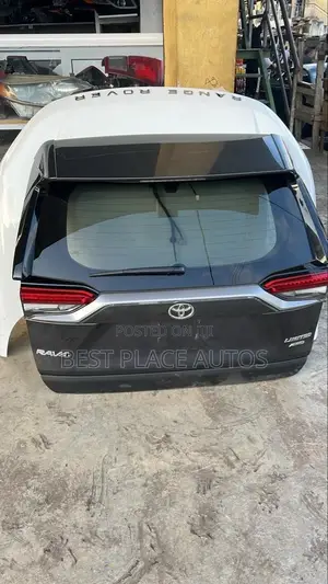 Toyota RAV4 2020.