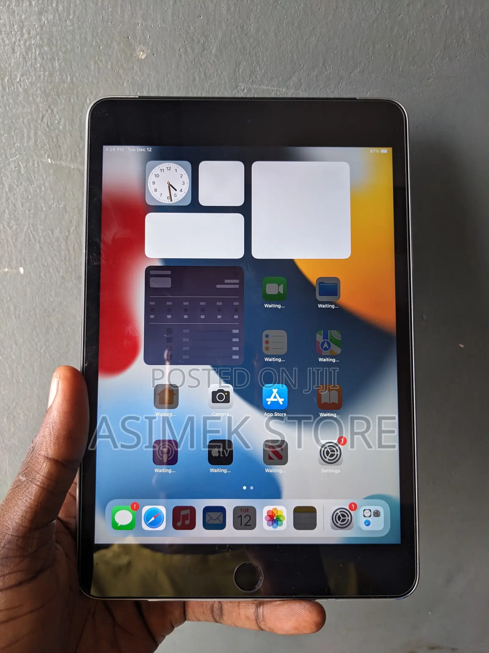 Apple iPad mini 4 128 GB Gray in Accra Metropolitan Tablets, Asimek