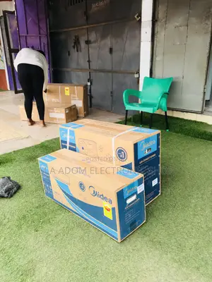 Extremely Chilling Midea 1.5hp Split Type Air Conditioner.