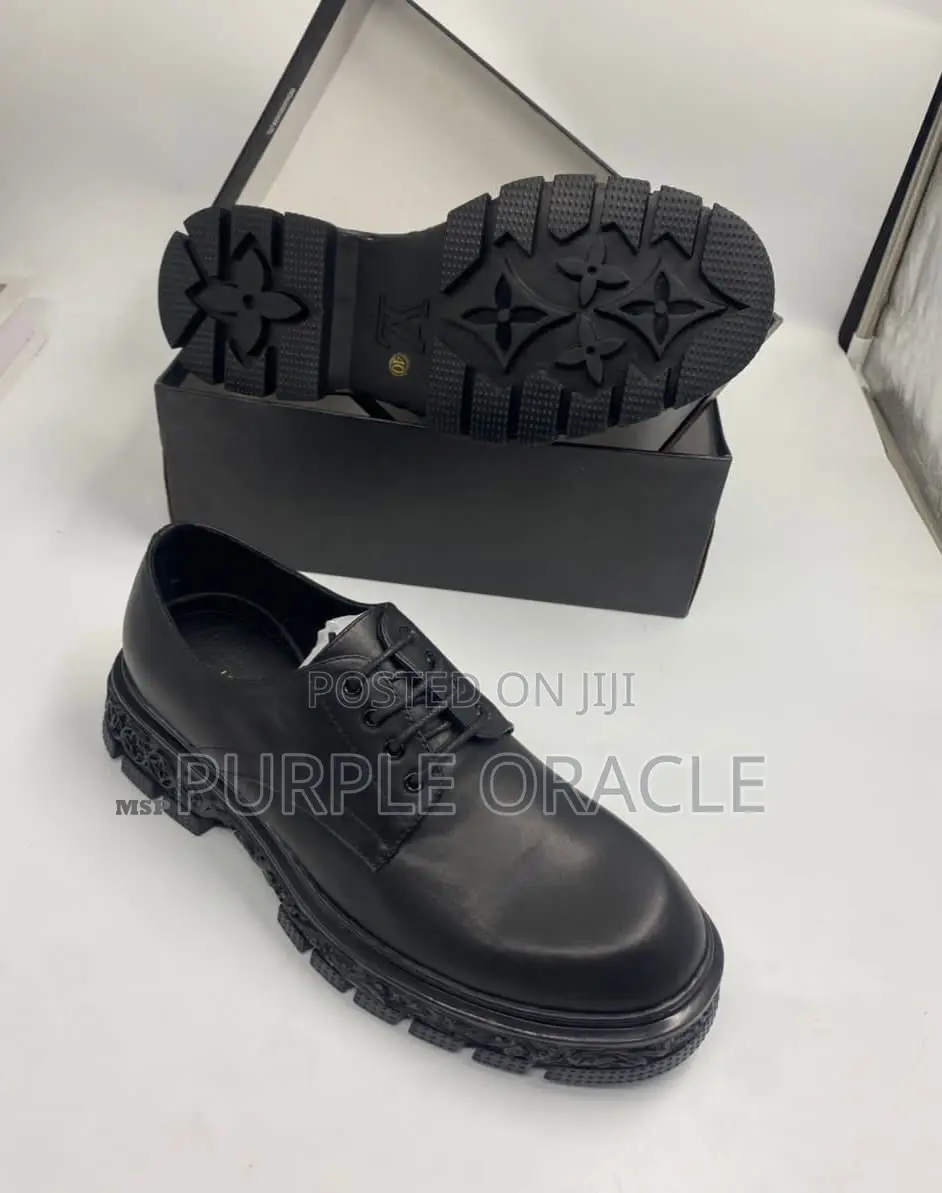 Louis Vuitton Executive Leather Formal Footwear
