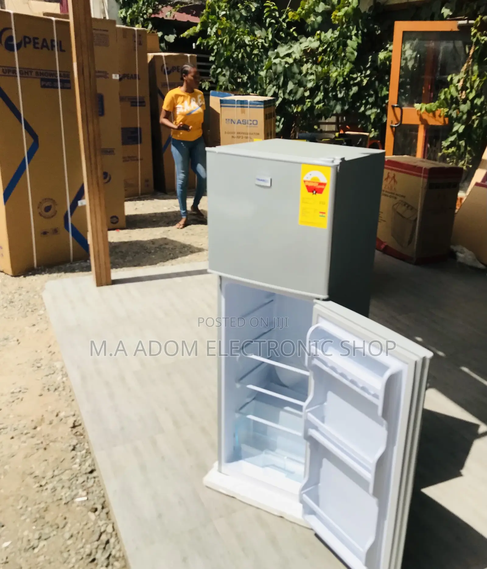 Long Lasting Nasco Nasf2-18fl Top Freezer Fridge(158ltrs).