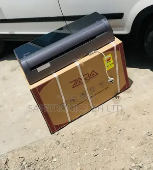 Black Zara Split System 1.5 Horse Power Airconditioner