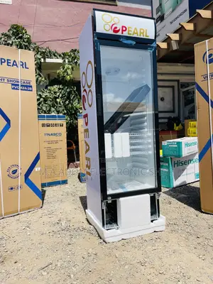 Fast Chilling Pearl PVC 352 300L Single Door Display Fridge.