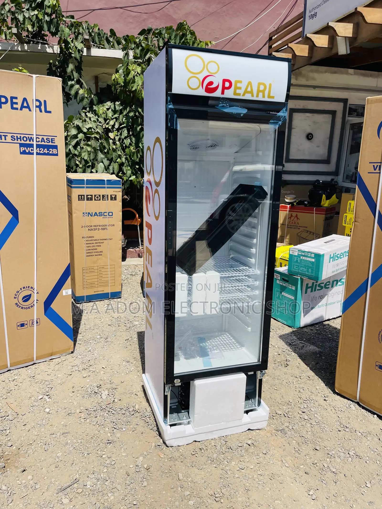 Fast Cooling Pearl PVC 352 Single Door Display Fridge.