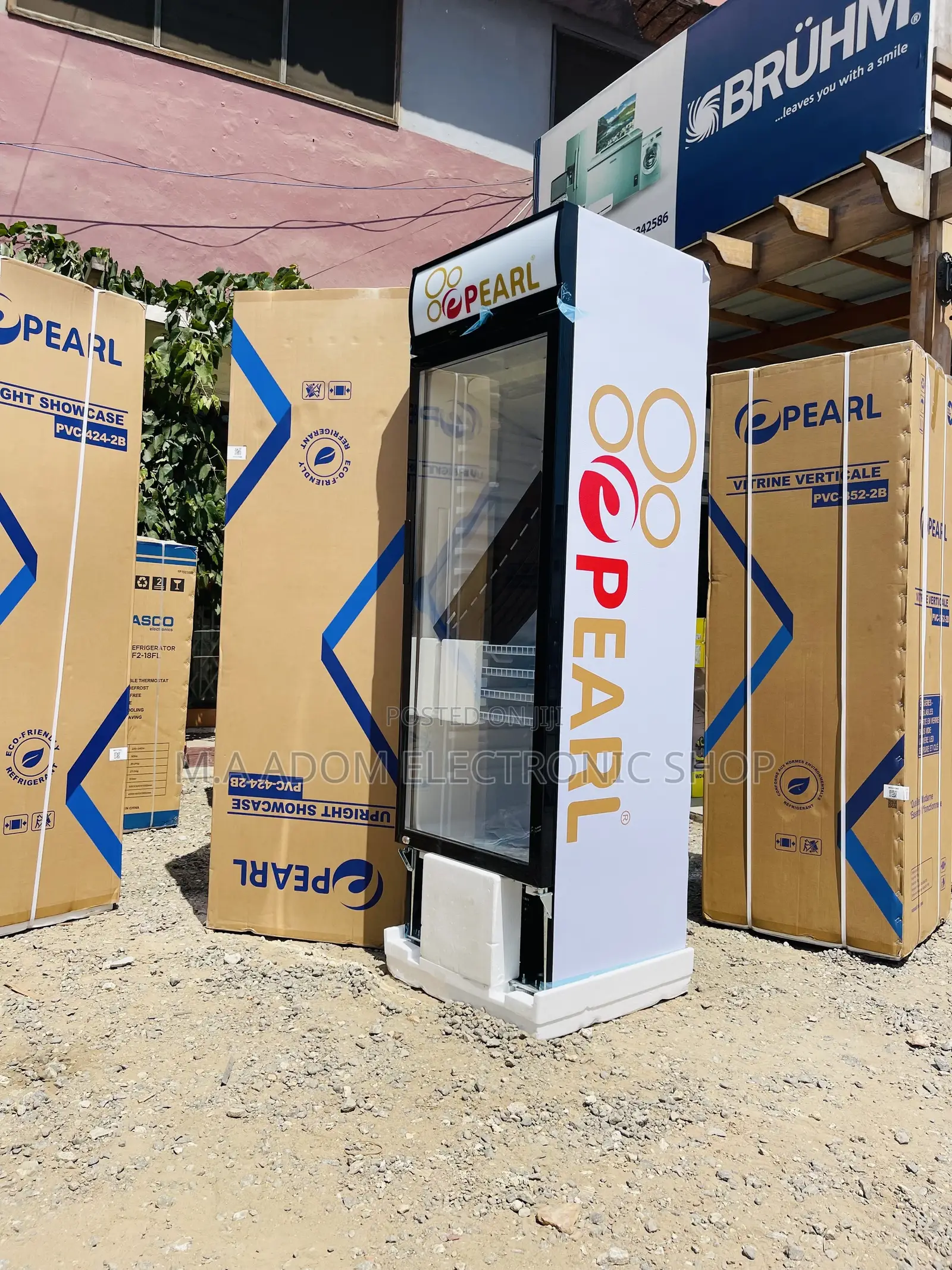 Fast Cooling Pearl Pearl PVC 424 Single Door Refrigerator.