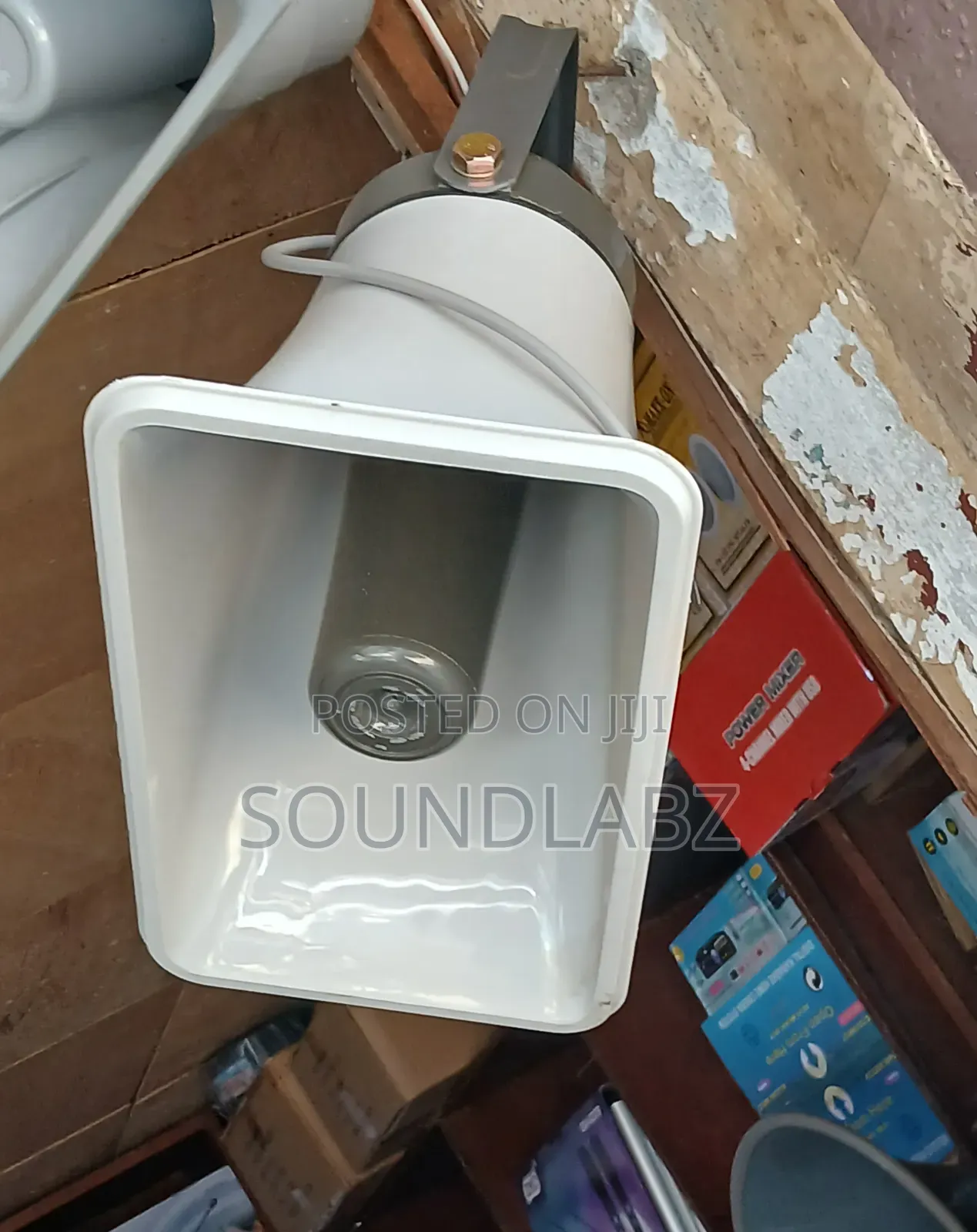 Car Horns (Pair)